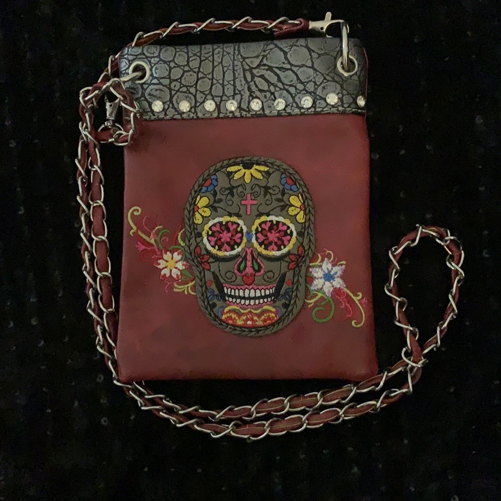 Sugar Scull Rhinestone satchel 💋💋💋💋